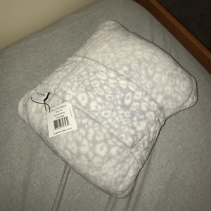 Vera Bradley Fleece Travel Blanket